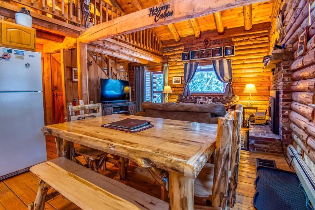 Family-Focused & Pet-Friendly Log Cabin With 4Br 2Ba Sleeps 10 بيثليهيم المظهر الخارجي الصورة
